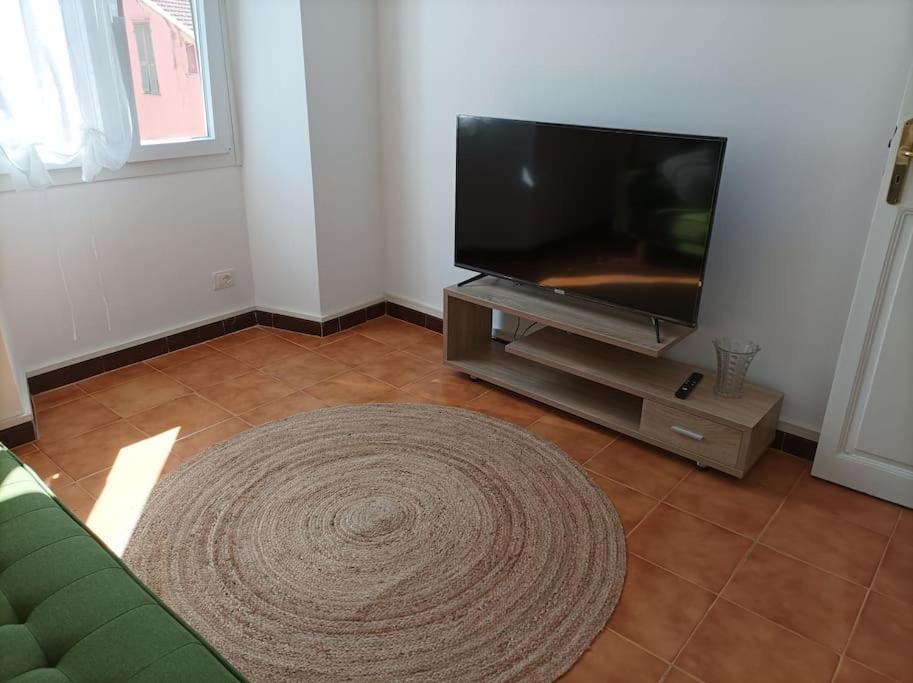 Nuova Casa Aprosio, Centrale E Vicina Al Mare Ventimiglia Bagian luar foto